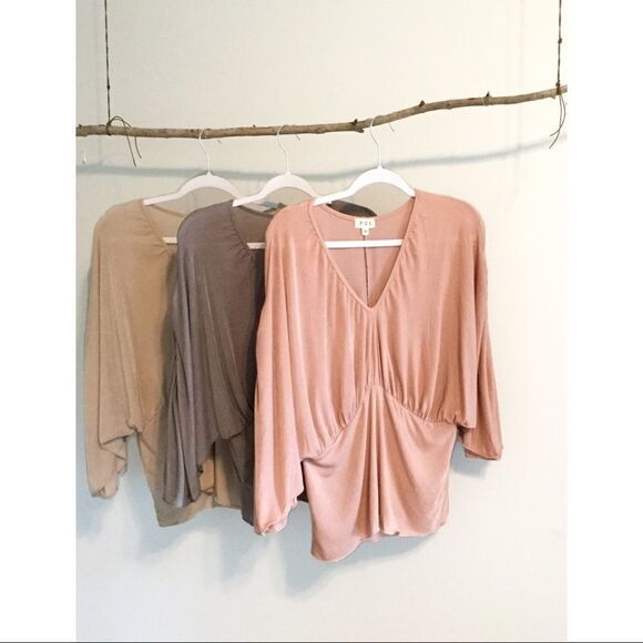 𝅺KNIT Top Fitted Waist With Dolman  Bell Sleeves - Picture 15 of 16